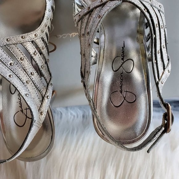 Jessica Simpson "Rock Dave Metal" Platform Sandal - Picture 5 of 11